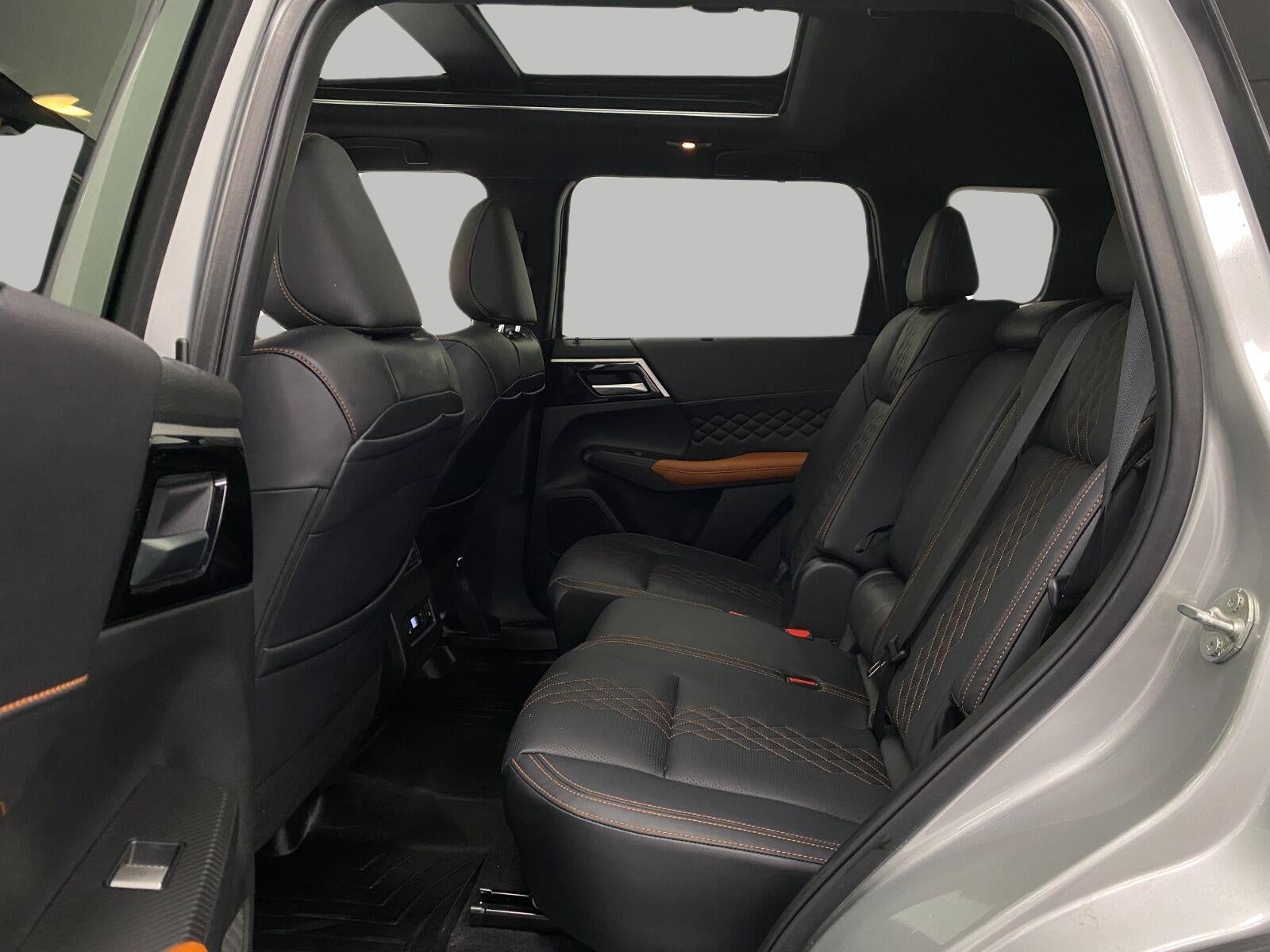 2024 Mitsubishi Outlander SEL S-AWC