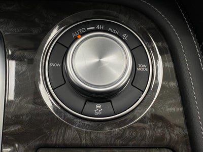 2022 Nissan Armada 4x4 Platinum