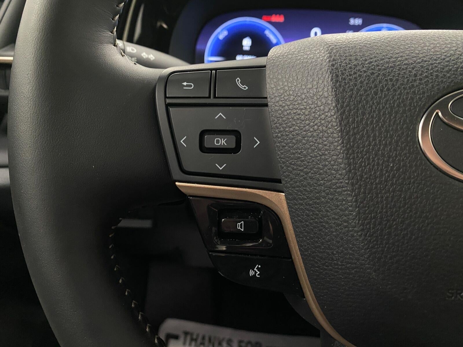 2026 Toyota Crown Signia Limited AWD