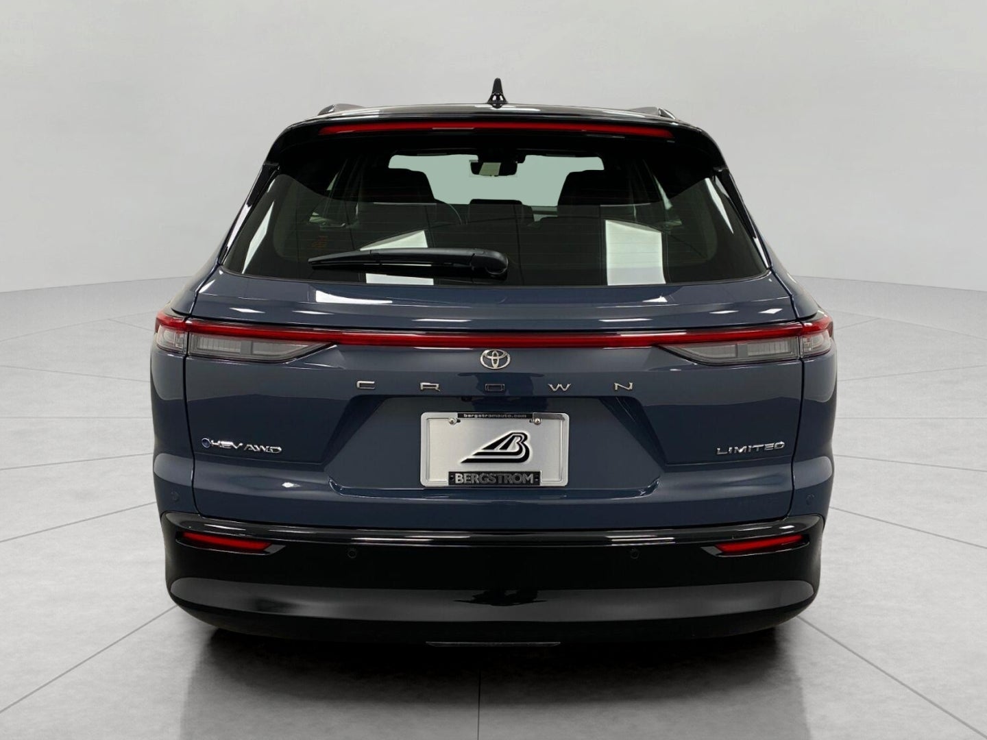 2026 Toyota Crown Signia Limited AWD