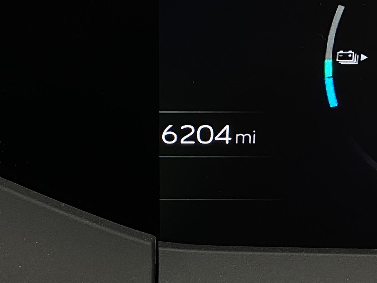 2024 Toyota PRIUS PRIME 4DR CAR