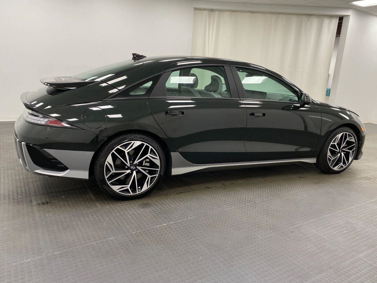 2023 Hyundai IONIQ 6 SEL AWD