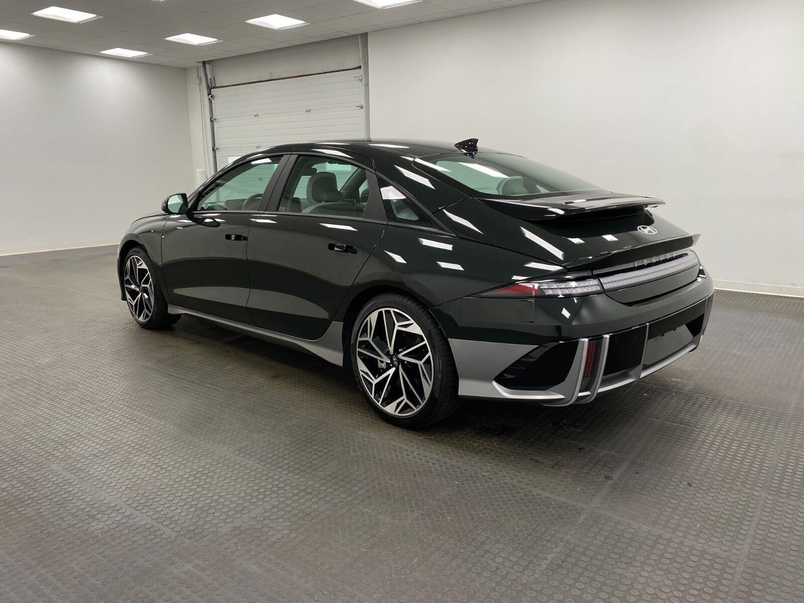 2023 Hyundai IONIQ 6 SEL AWD