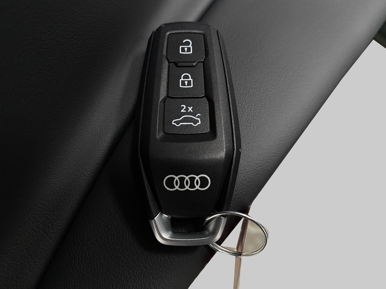 2025 Audi Q5 Premium Plus 2.0 TFSI quattro