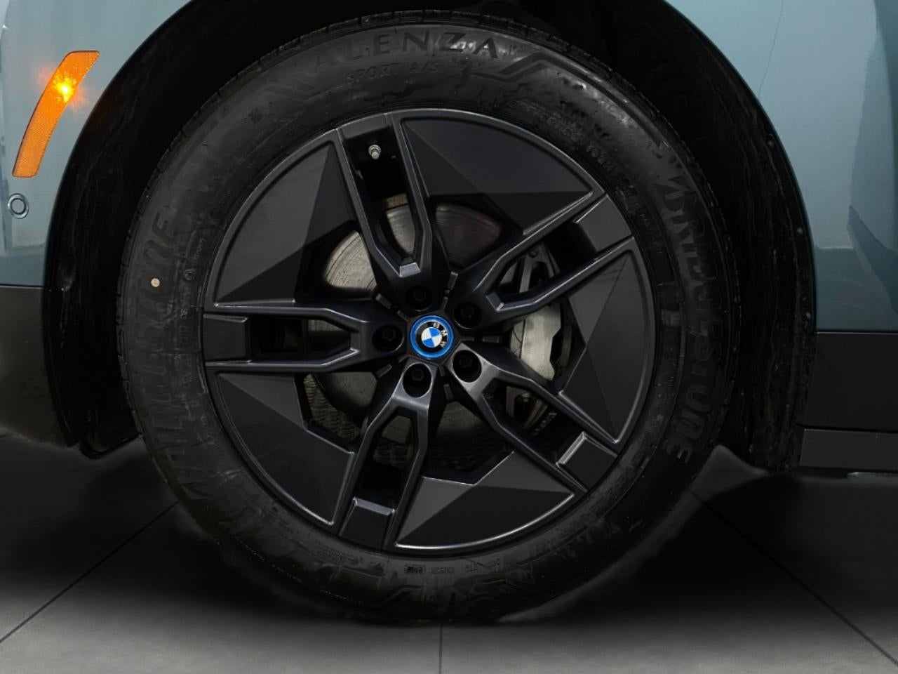 2023 BMW iX xDrive50 xDrive50 Sports Activity Vehicle