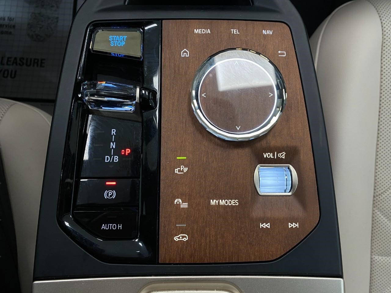 2023 BMW iX xDrive50 xDrive50 Sports Activity Vehicle