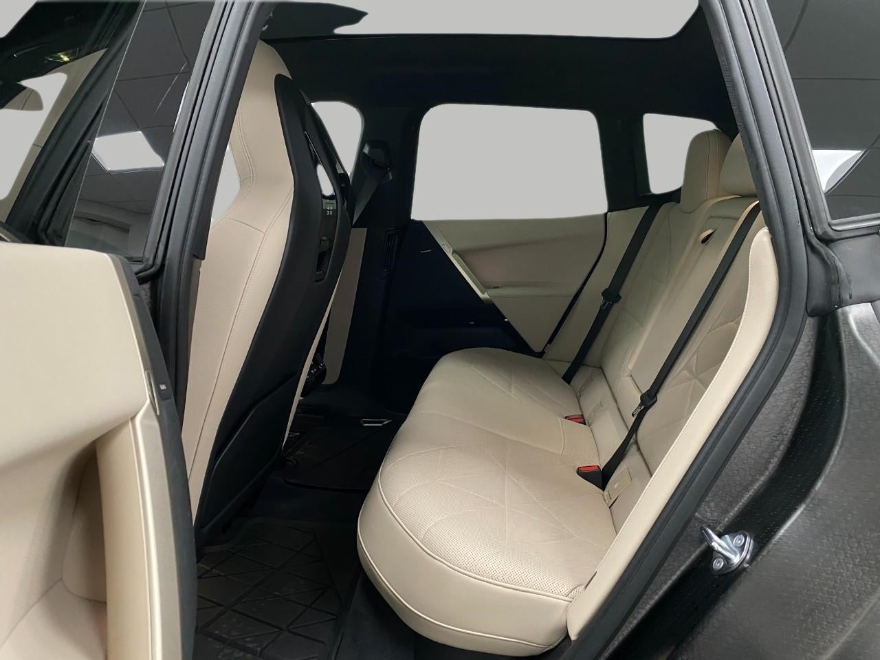 2023 BMW iX xDrive50 xDrive50 Sports Activity Vehicle