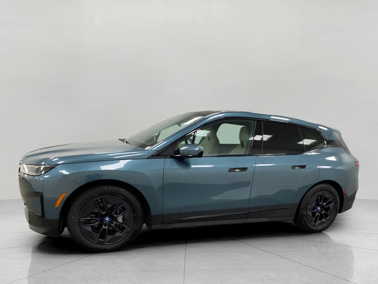 2023 BMW iX xDrive50 xDrive50 Sports Activity Vehicle