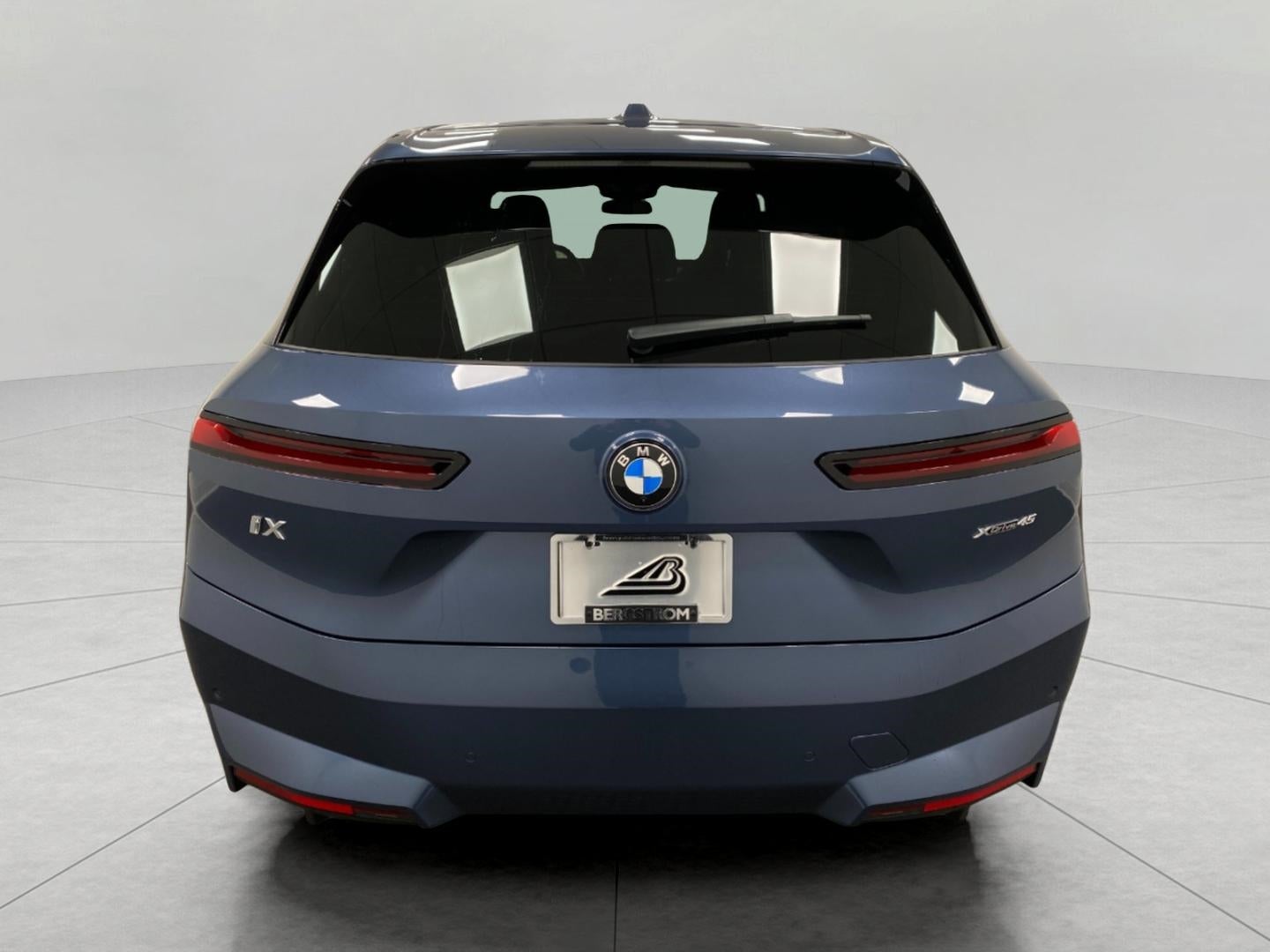 2026 BMW iX xDrive45 Sports Activity Vehicle