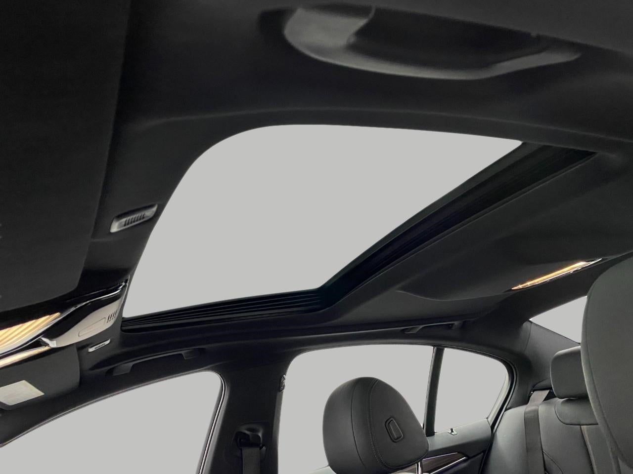 2022 BMW 530i xDrive 530i xDrive Sedan