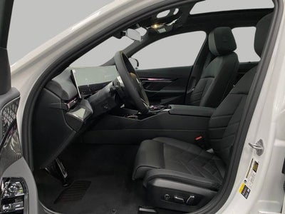 2026 BMW 550e 550e xDrive Sedan