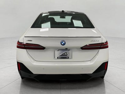 2026 BMW 550e 550e xDrive Sedan