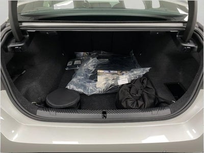 2026 BMW 550e 550e xDrive Sedan