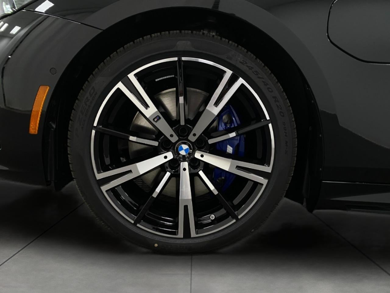 2026 BMW 550e 550e xDrive Sedan