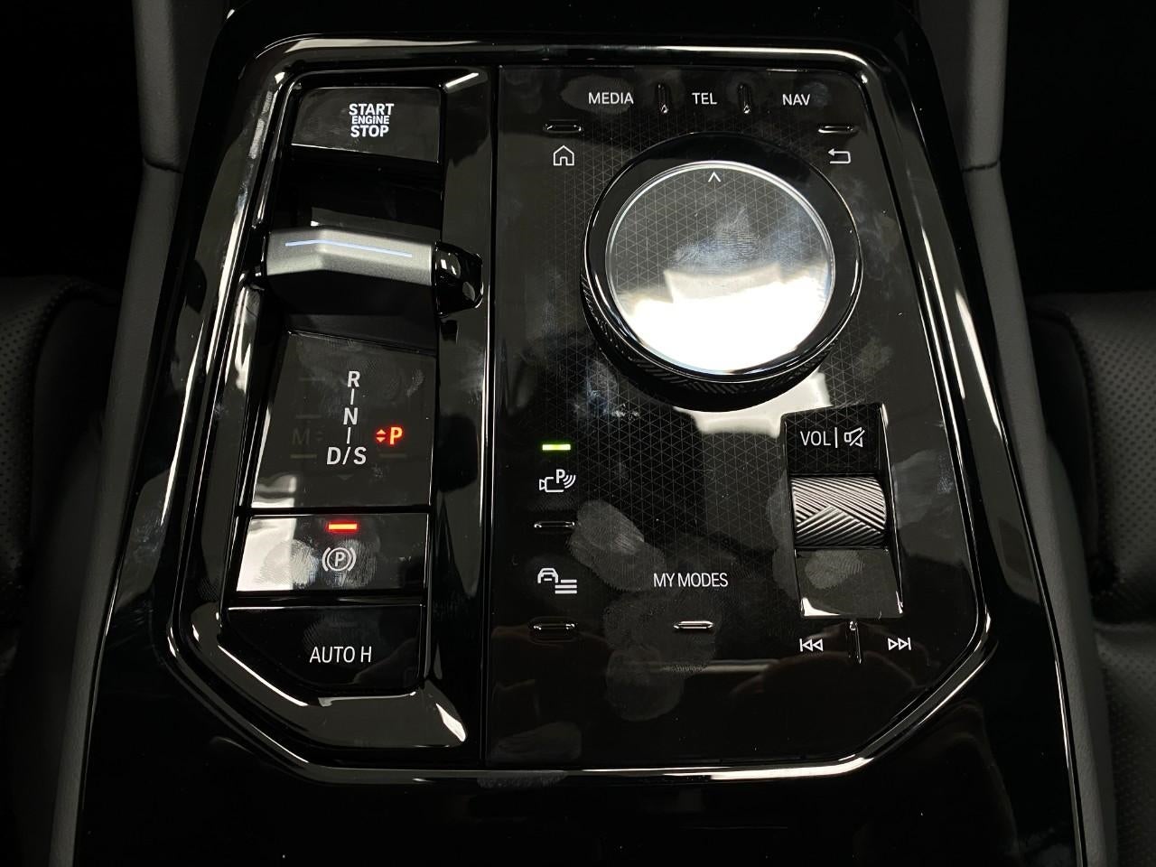 2026 BMW 550e 550e xDrive Sedan