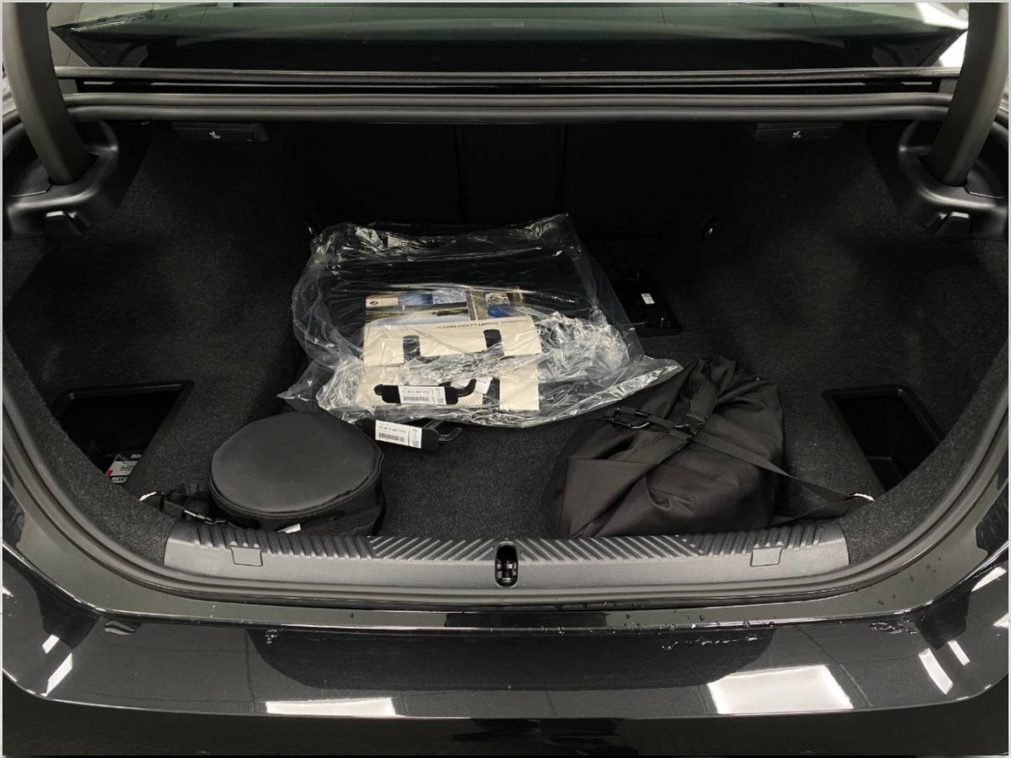 2026 BMW 550e 550e xDrive Sedan