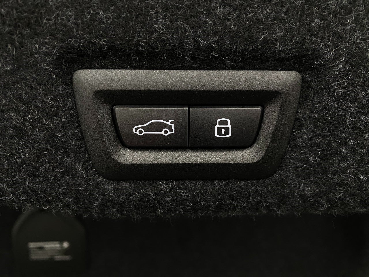 2026 BMW 550e 550e xDrive Sedan