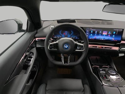 2026 BMW 550e 550e xDrive Sedan