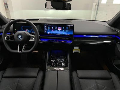 2026 BMW 550e xDrive 550e xDrive Sedan