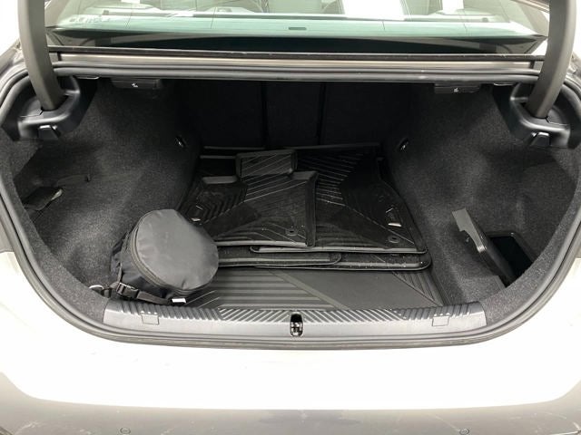 2026 BMW 550e xDrive 550e xDrive Sedan