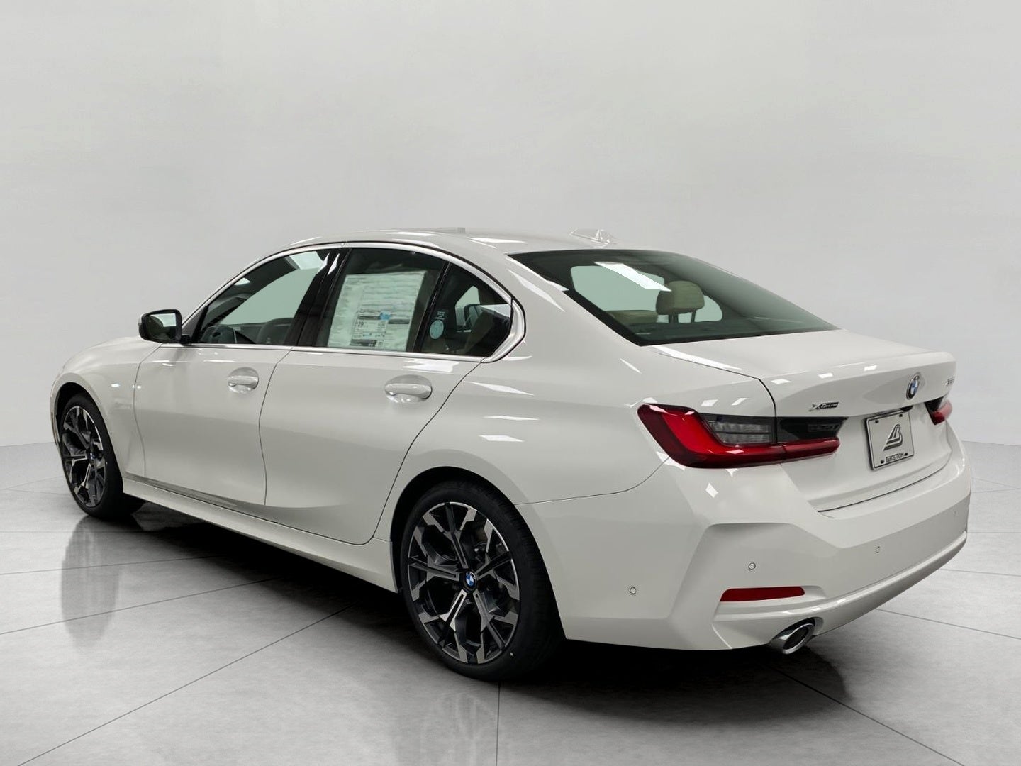2026 BMW 330i 330i xDrive Sedan