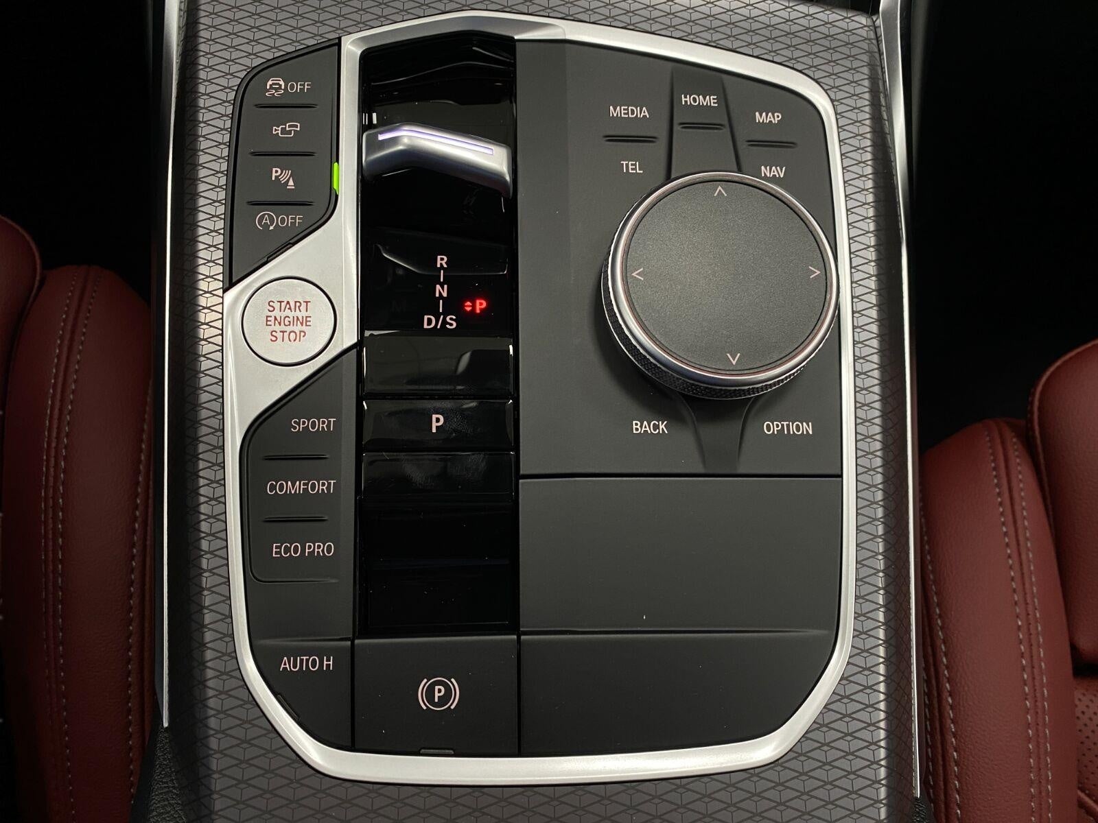 2026 BMW 330i 330i xDrive Sedan
