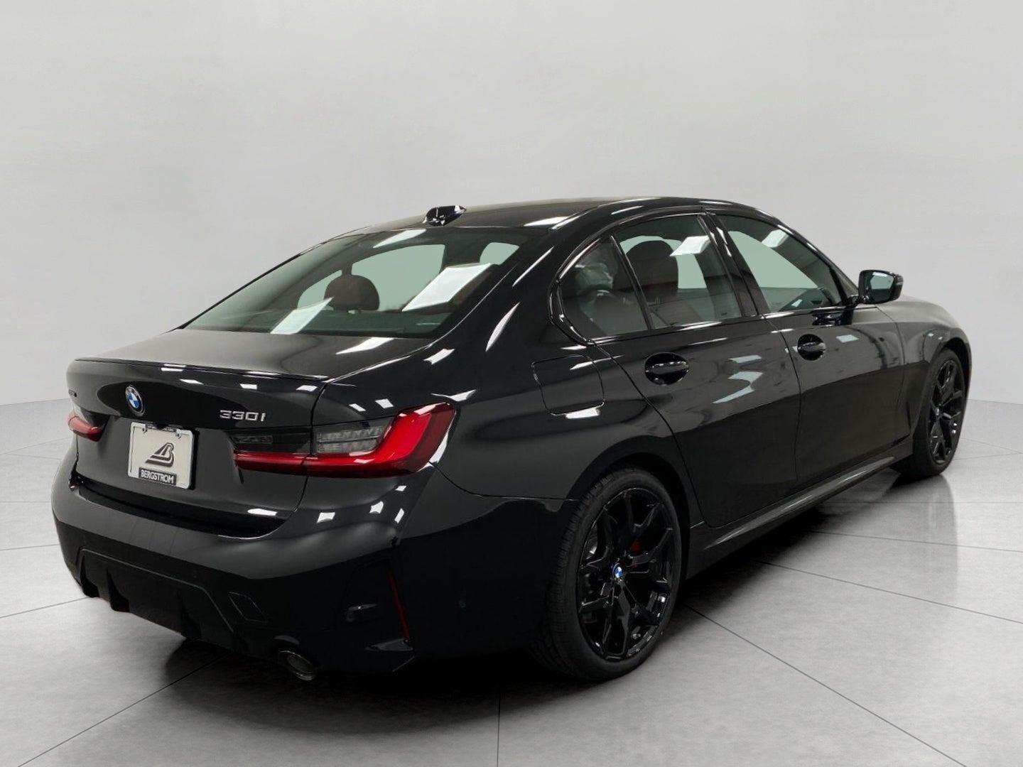 2026 BMW 330i 330i xDrive Sedan