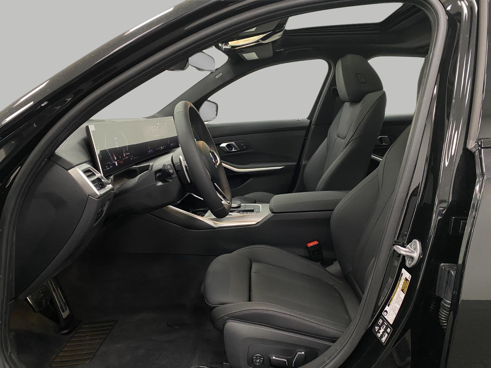 2026 BMW 330i 330i xDrive Sedan