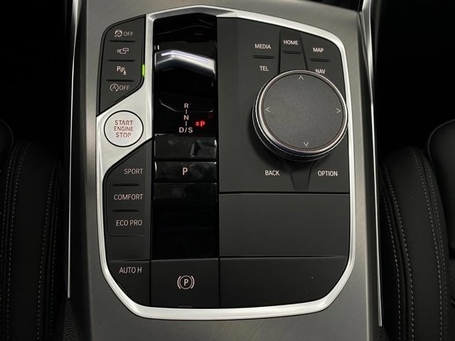 2026 BMW 330i 330i xDrive Sedan