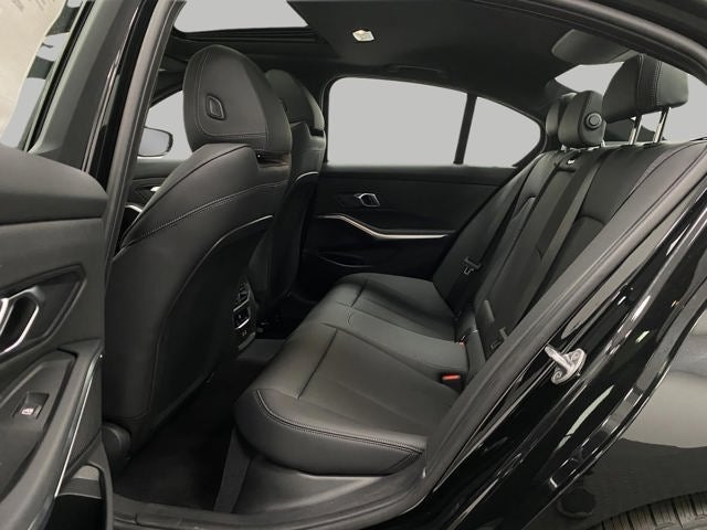 2026 BMW 330i 330i xDrive Sedan