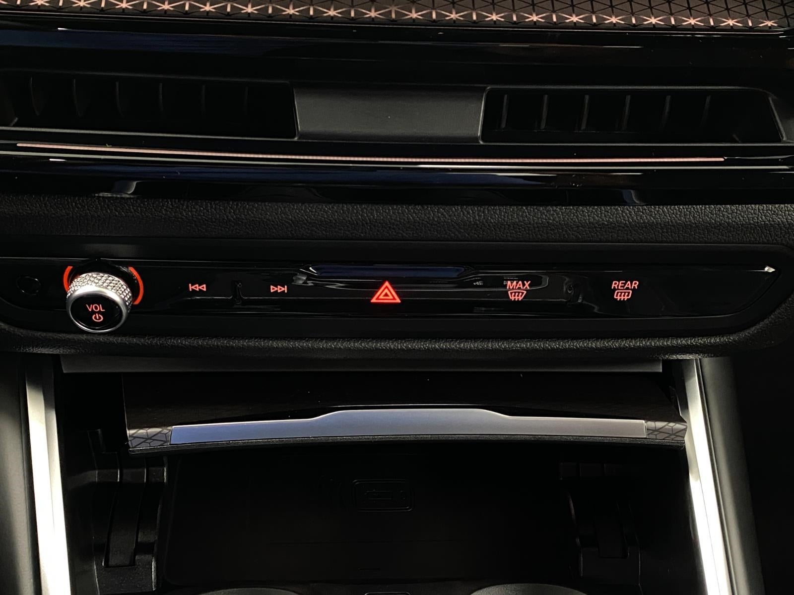 2026 BMW 330i 330i xDrive Sedan