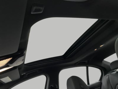 2026 BMW 330i 330i xDrive Sedan