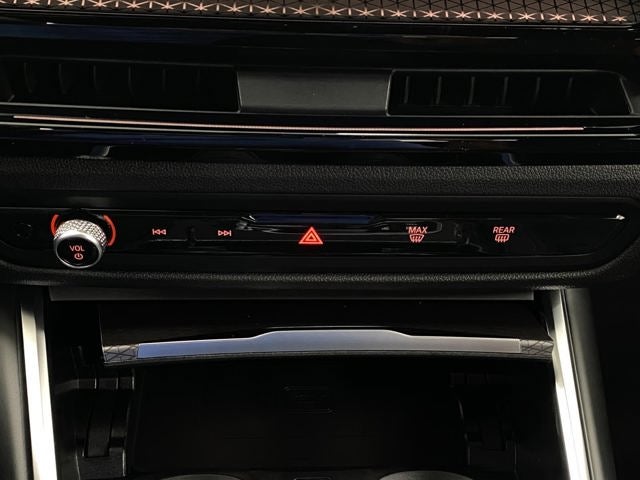 2026 BMW 330i 330i xDrive Sedan