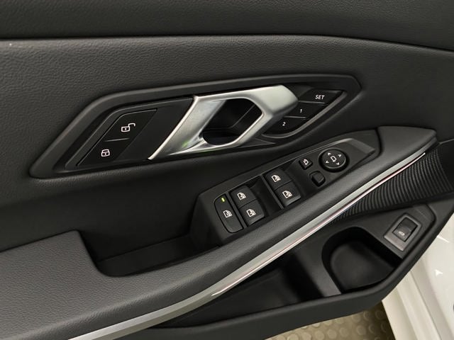 2026 BMW 330i 330i xDrive Sedan