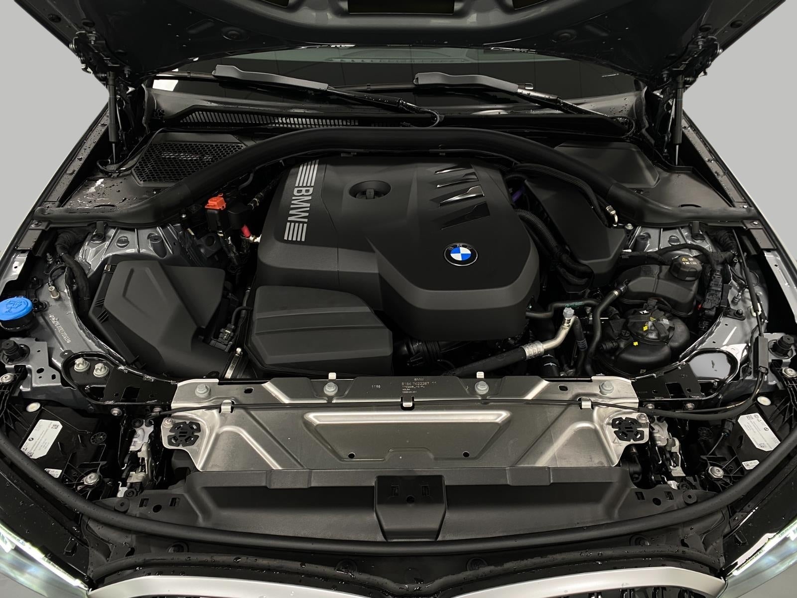 2026 BMW 330i 330i xDrive Sedan