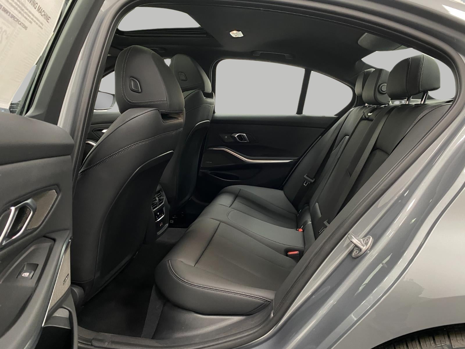 2026 BMW 330i 330i xDrive Sedan