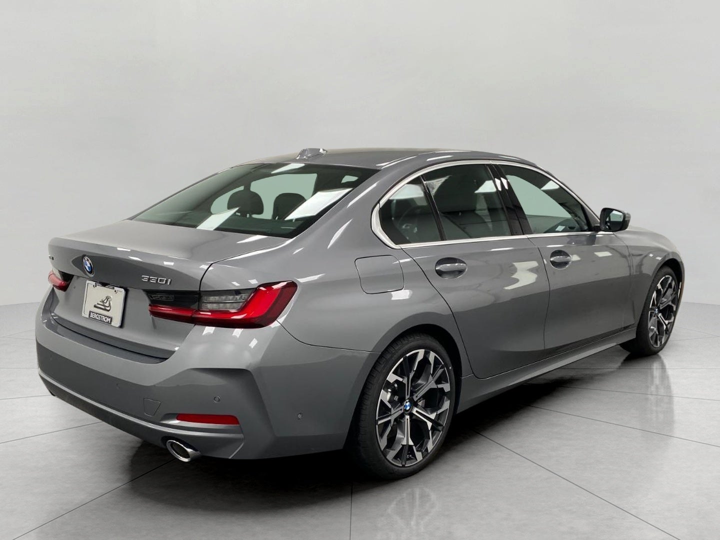 2026 BMW 330i 330i xDrive Sedan