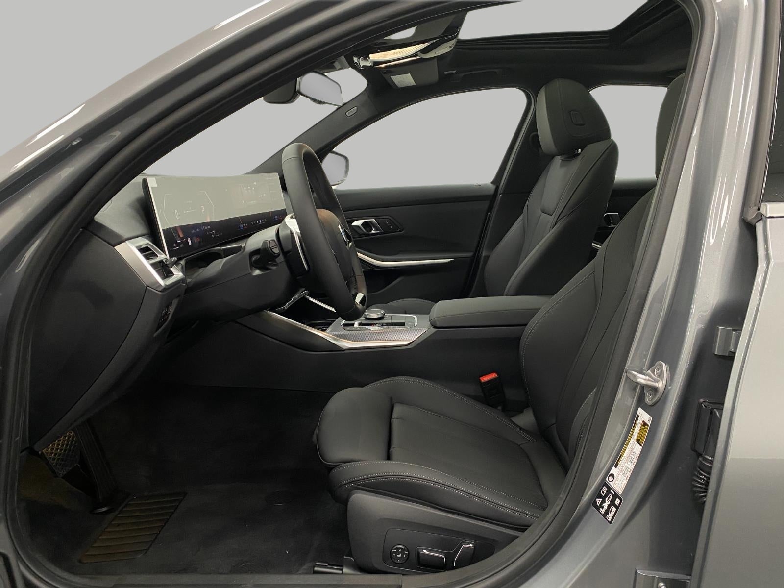 2026 BMW 330i 330i xDrive Sedan