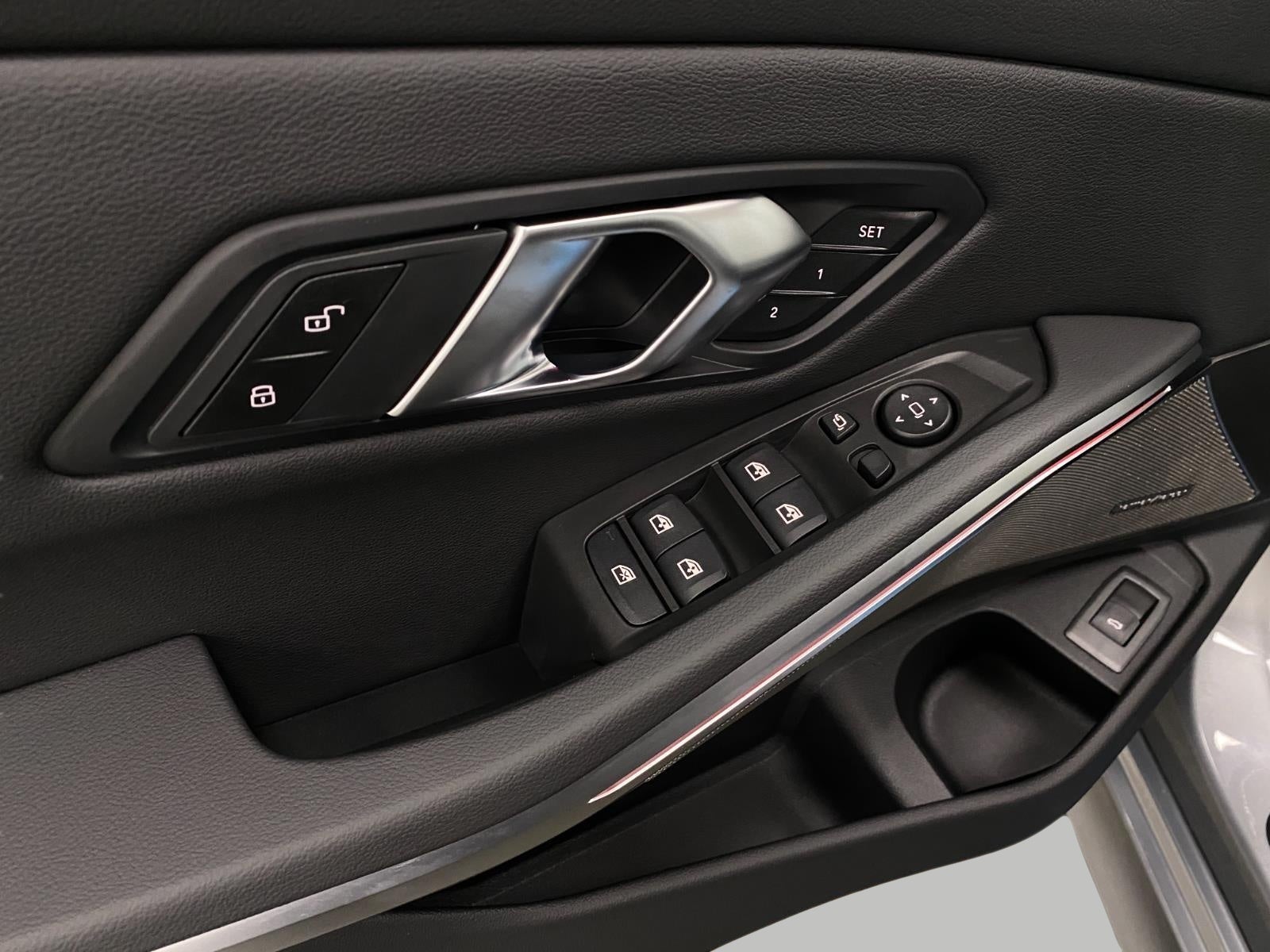 2026 BMW 330i 330i xDrive Sedan