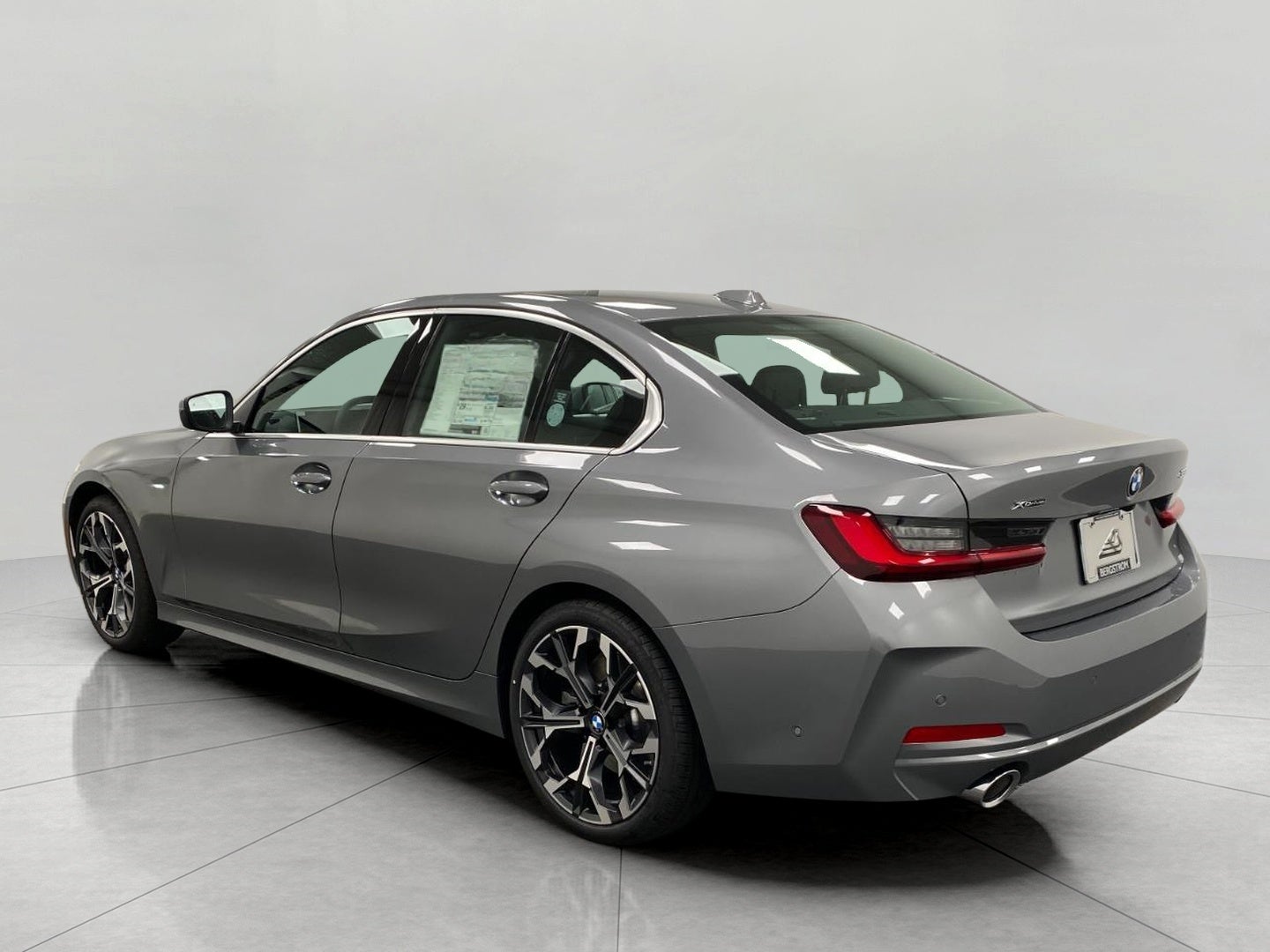 2026 BMW 330i 330i xDrive Sedan
