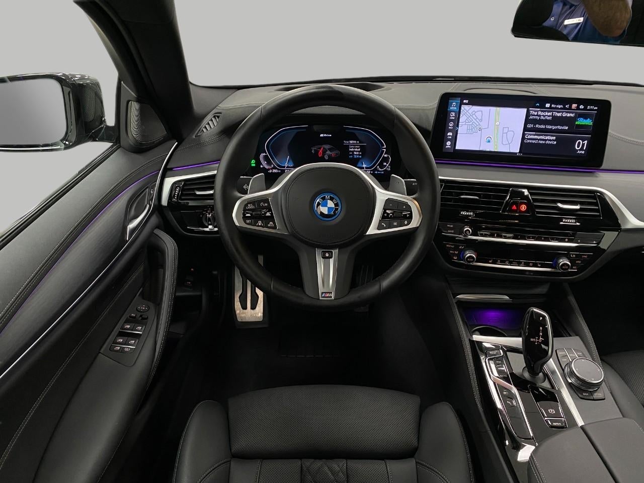 2023 BMW 530e 530e xDrive Plug-In Hybrid