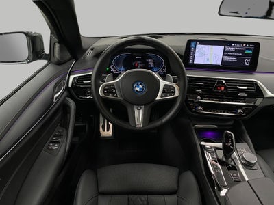 2023 BMW 530e 530e xDrive Plug-In Hybrid