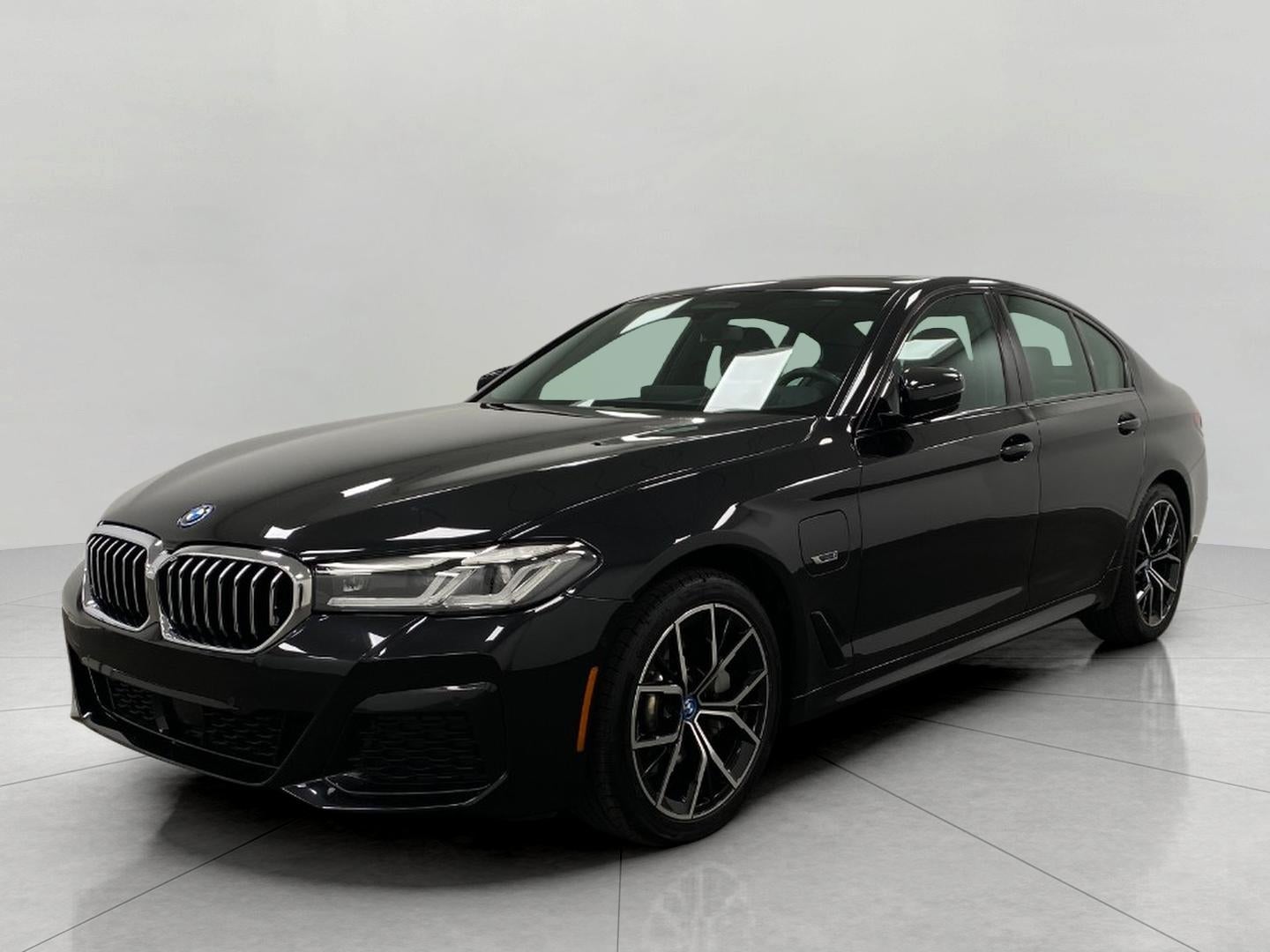 2023 BMW 530e 530e xDrive Plug-In Hybrid