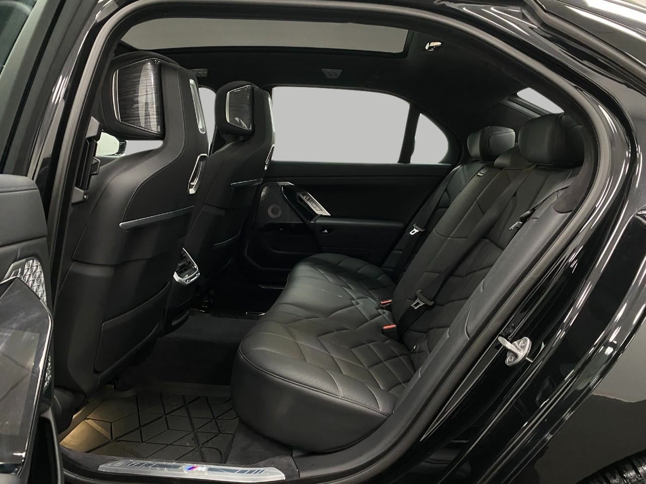 2023 BMW 760i 760i xDrive Sedan