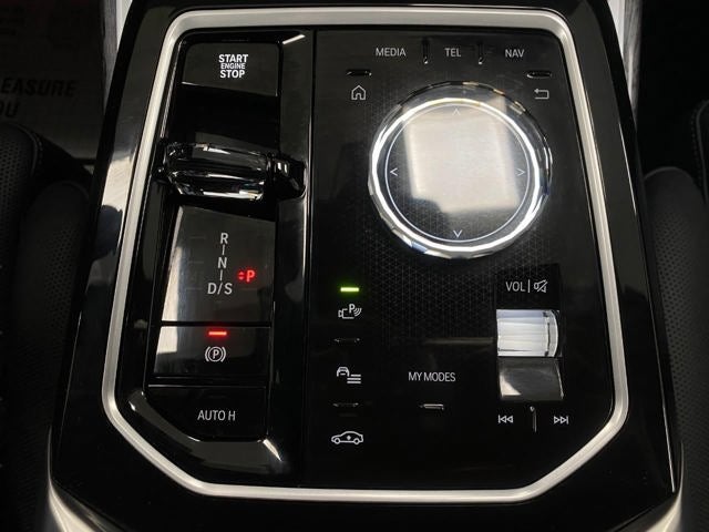 2025 BMW 760i 760i xDrive Sedan