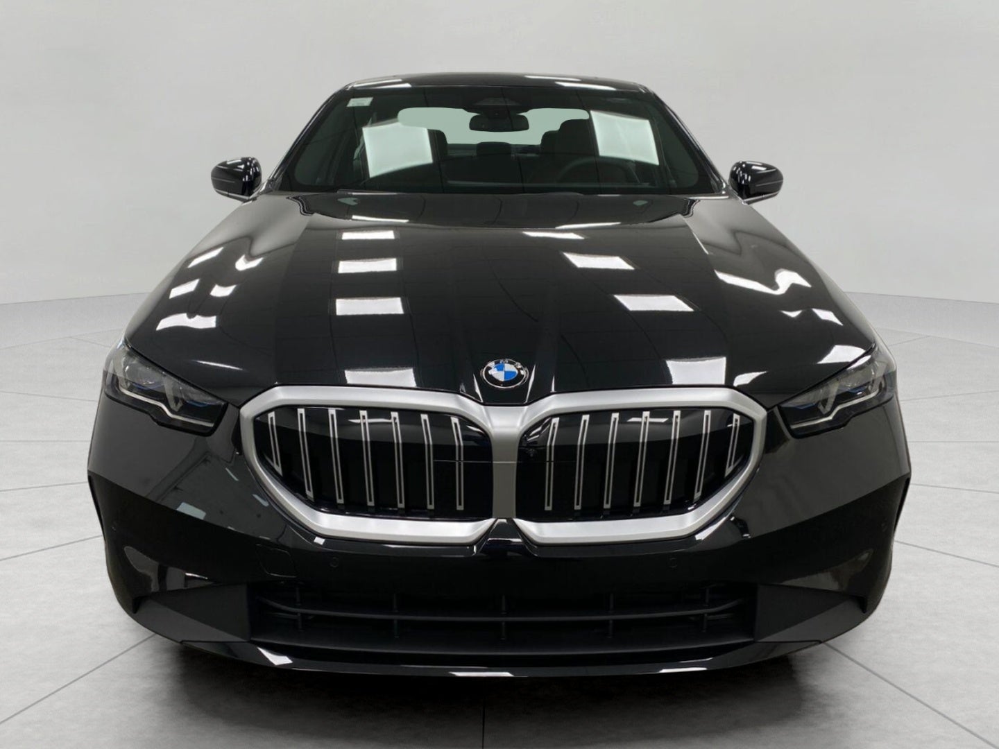 2027 BMW 530i 530i xDrive Sedan