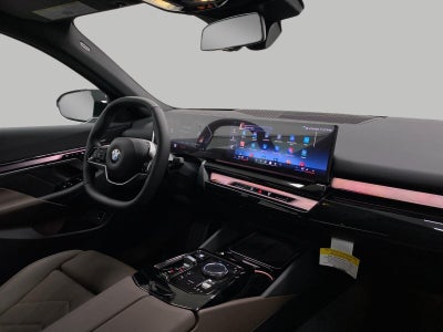 2027 BMW 530i 530i xDrive Sedan