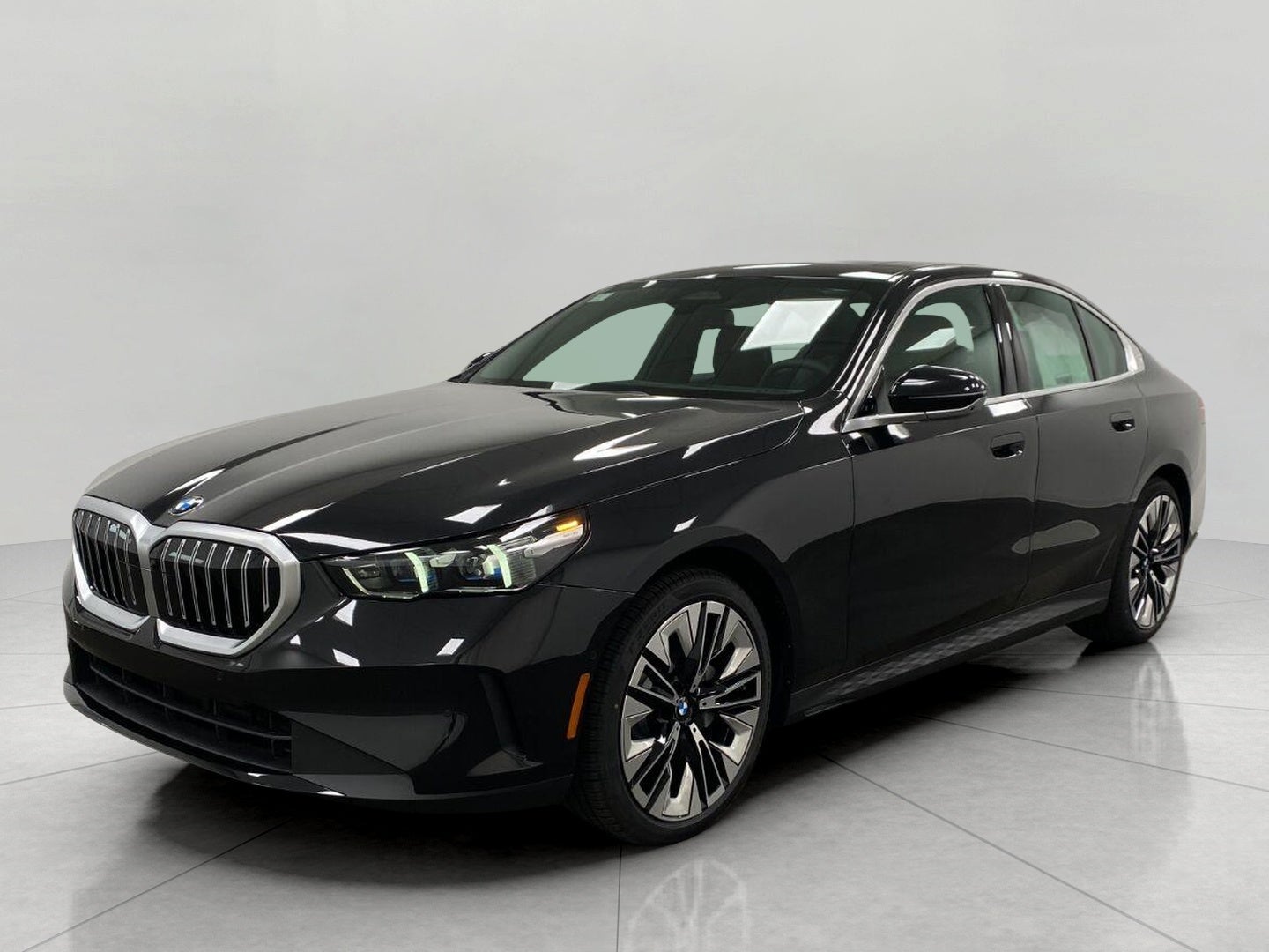 2027 BMW 530i 530i xDrive Sedan
