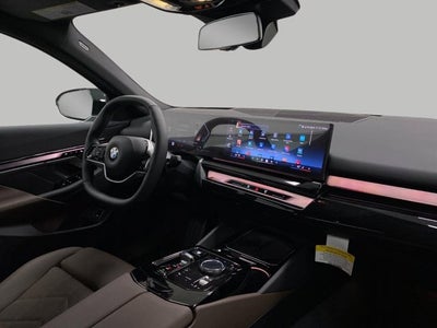 2027 BMW 530i 530i xDrive Sedan