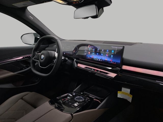 2027 BMW 530i 530i xDrive Sedan